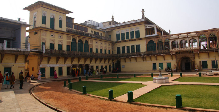 Royal Heritage: Ramnagar Fort