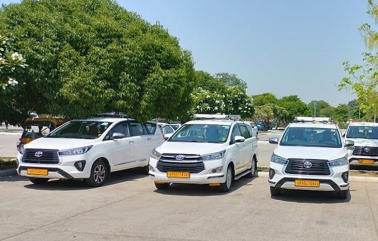Luxury Fleet & Transfers